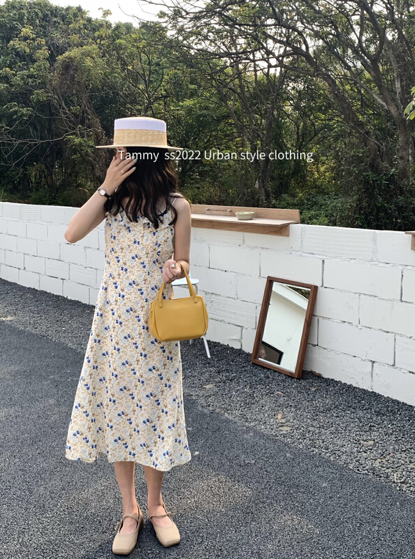 [Tammy] temperament broken flower thin suspender dress 71579# L