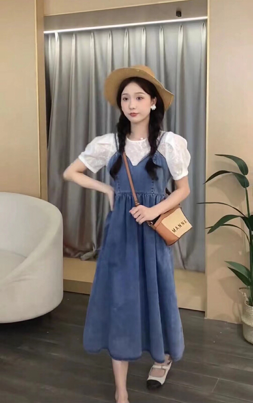 [M.H] Korean simple blouse + loose and versatile suspender denim skirt set 2445# PCZ
