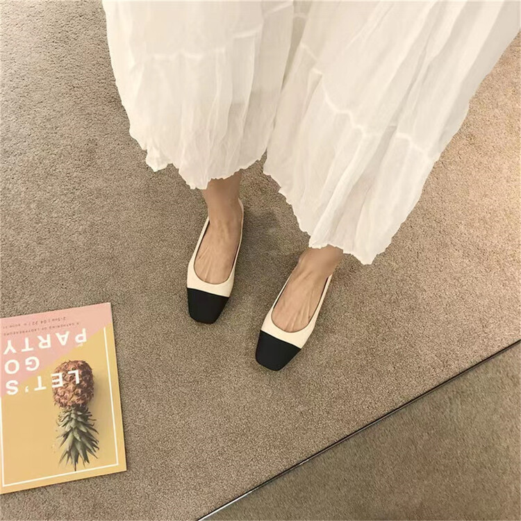 New year in early spring! [DS. Gift] color blocking fashion retro low flat heel shoes 5106# LSL