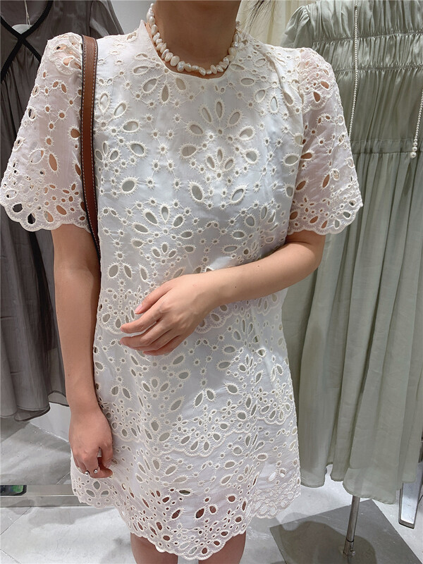 [Bu & fan] hollow out machine bubble sleeve dress 99016# zxl
