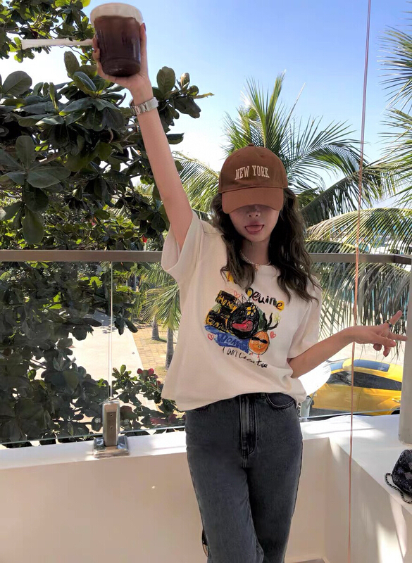 New year in early spring! [wgwe] hand painted graffiti print round neck short sleeve T-shirt 1142# PCZ