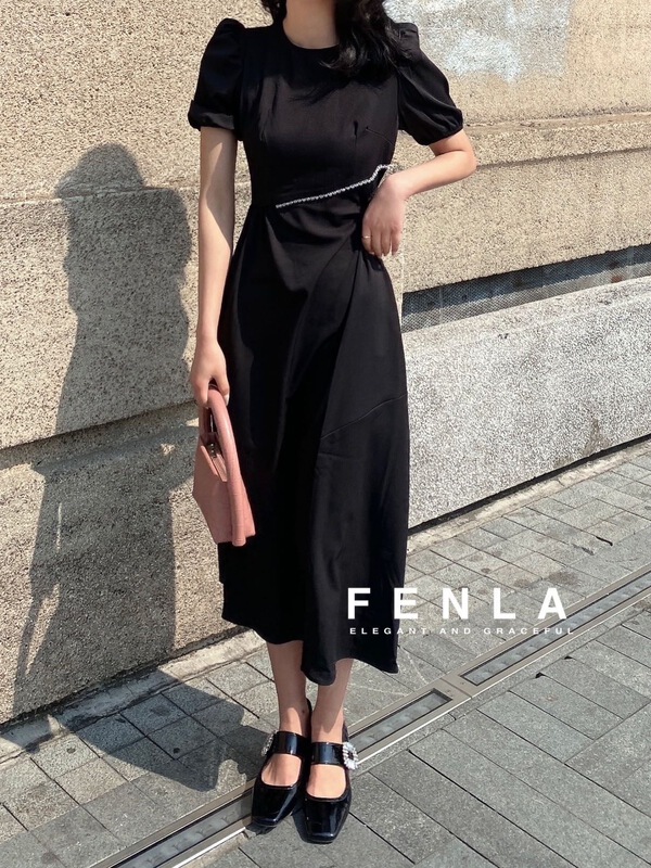 早春上新！【FENLA】腰部鏤空百搭連衣裙  69022#  XYJ