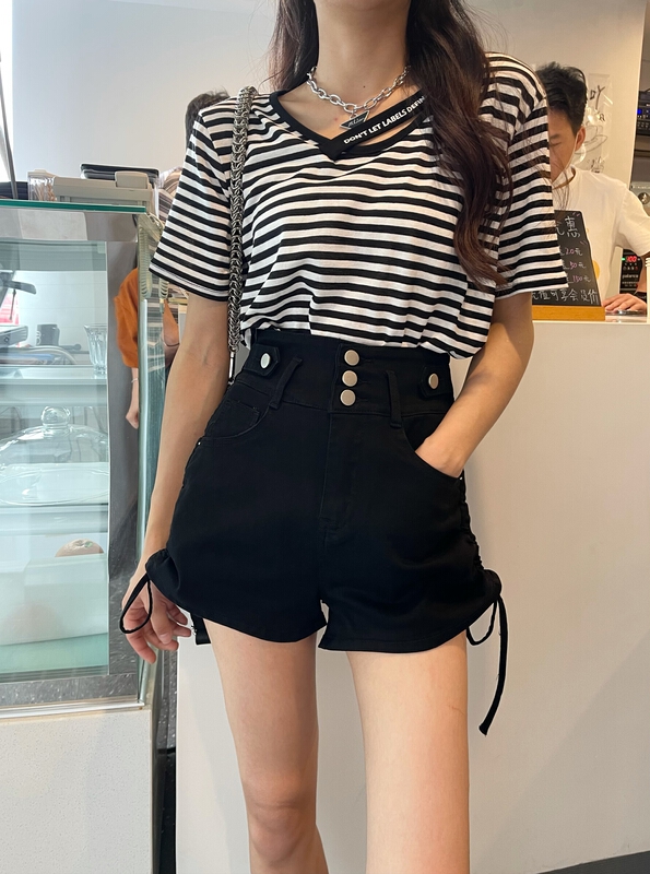 【MI&CO WU】高腰百搭顯瘦牛仔短褲  T2195#  HJY
