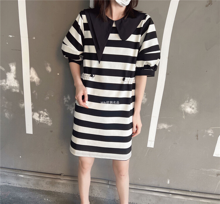 [Sumi] featured asymmetric baby neck striped drawstring dress 22615\zjy