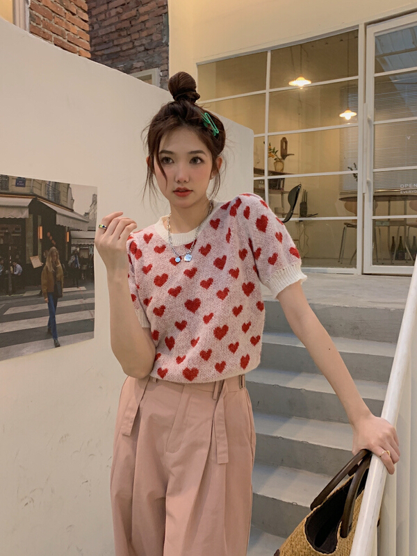 New year in early spring! [timely rain] Han Feng ins foreign style Pullover round neck sweet age reducing short sleeve sweater 00529# WPL
