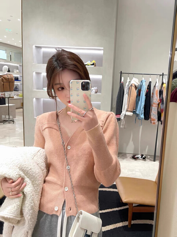 goods in stock! New year in early spring! [Kiki studio] simple solid color versatile knitted cardigan 5429\hjy