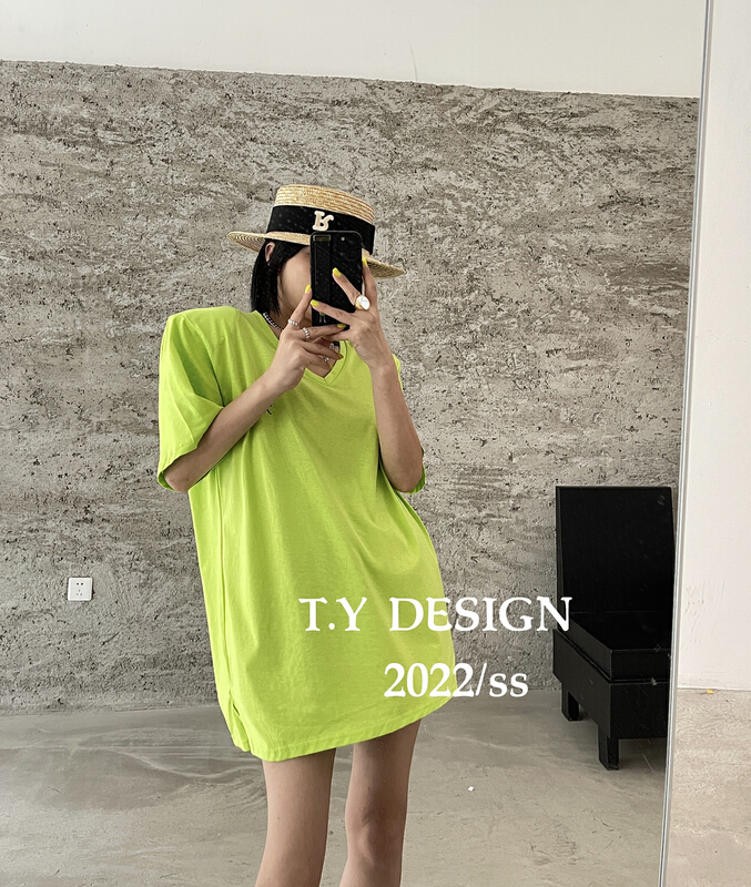 【T.Y湯圓家】V領刺繡休閒短袖T恤  2052#  OZQ