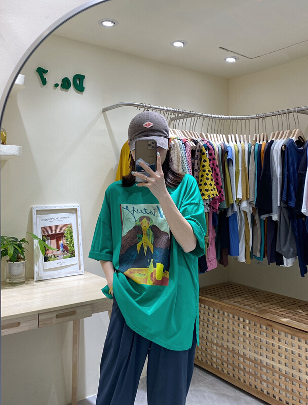 New in early summer! [da. 7] fashion and versatile depiction of the Queen's short sleeved T-shirt (T-shirt only) 2577-1# LSL