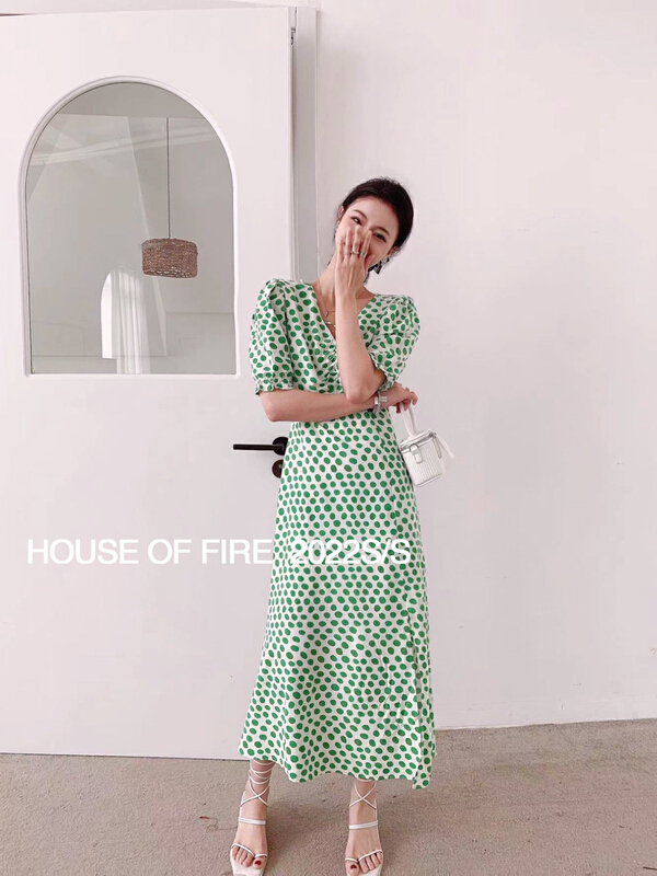 [huohuohuo huodres] temperament V-neck thin dress j22077# ozq