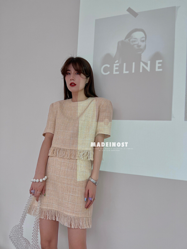 New in early summer! [OSHA madeinost] Xiaoxiang Fengliu Su blouse + high waist versatile skirt set 86256# ll