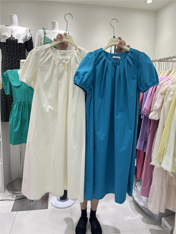 New in early summer! [A-One] Korean style gentle round neck bubble short sleeve solid dress 9858# LSW