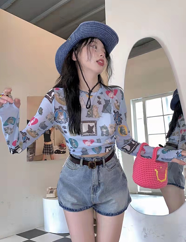 New in early summer! [Irene] trendy loose retro sunscreen shirt (excluding necklace) 2231# WTT