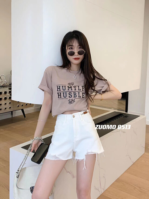 goods in stock! [zuomo zomo] Korean versatile casual denim shorts 8513 white 8513-1 black # XJ