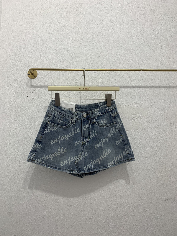 New in early summer! [u.she] Korean version of versatile design all over letter printed skirt pants ys1-91029# CSX