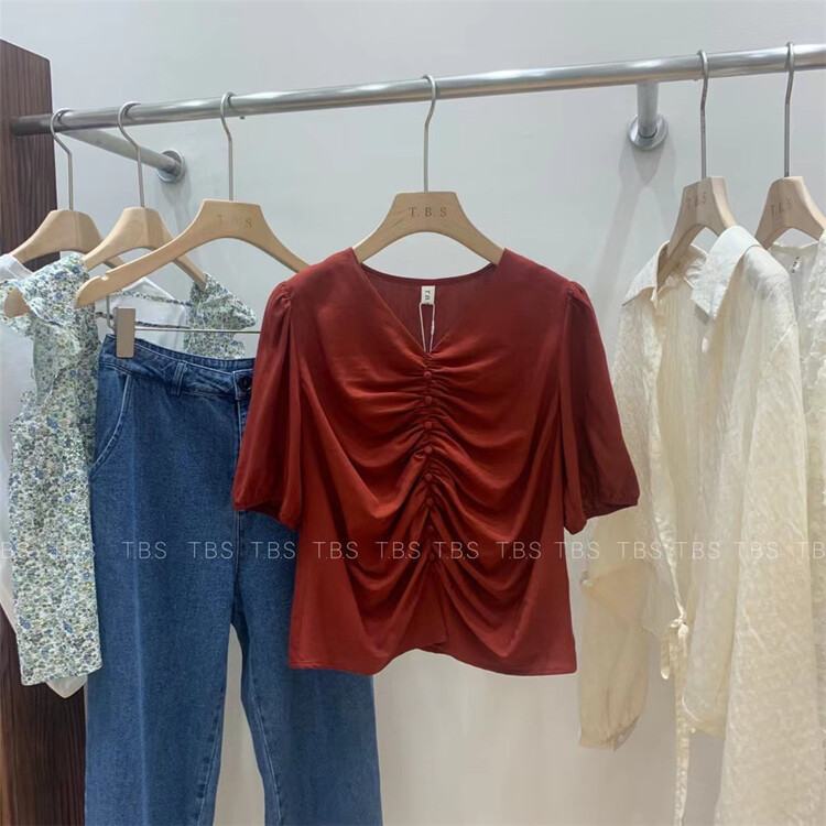 [t.b.s] Korean version V-neck pleated short sleeved shirt (only selling small shirts) 50010# lwy
