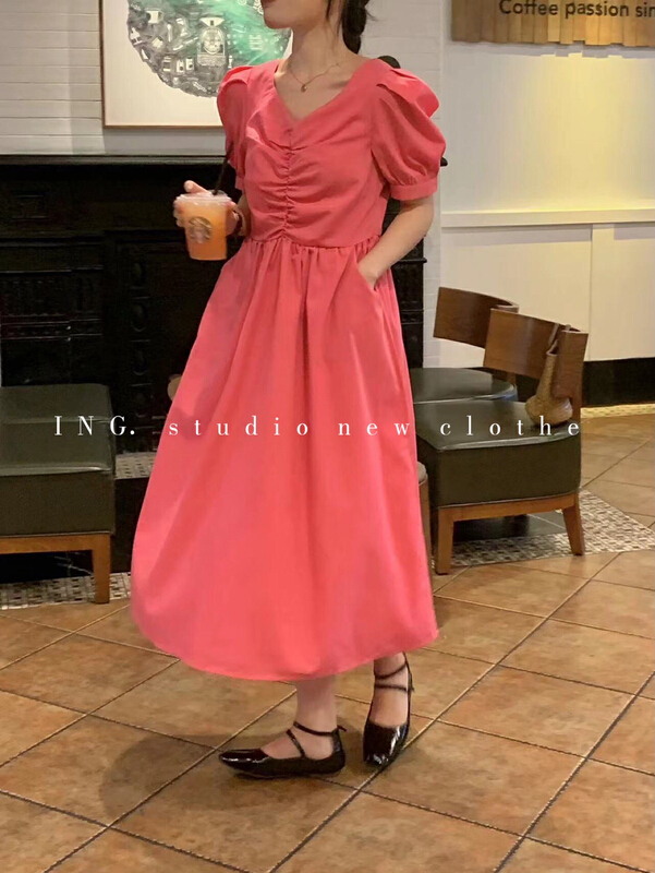 New in early summer! [ing] French retro V-neck Pleated Dress 6961# HBx