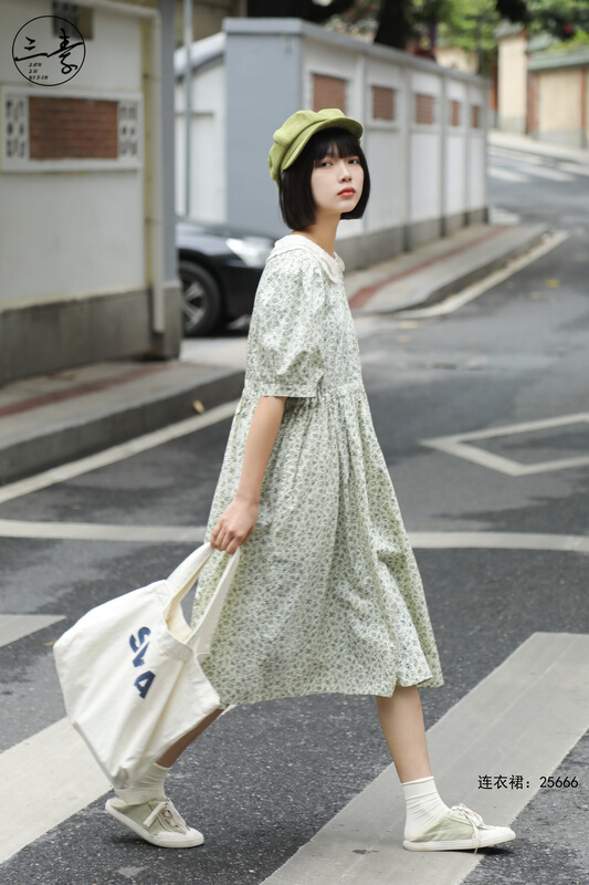 New in early summer! [original of three plain clothes] simple temperament casual floral dress 25666# XYJ