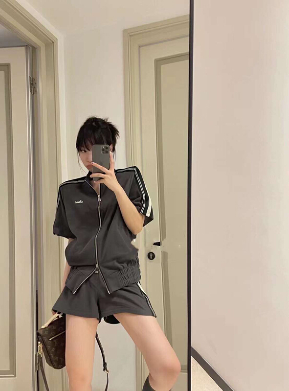 goods in stock! [Chenyi] stand up collar versatile color matching short coat + sports casual Shorts Set 1029# XYY