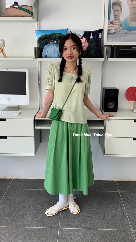 [table blue] Korean version square neck embroidered blouse 6177# LSW