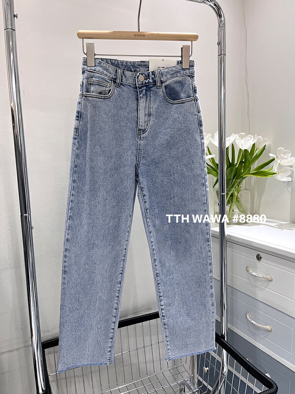 Original price 98.99! New year in early spring! [Wawa] high waist straight pipe jeans 8880# XYJ
