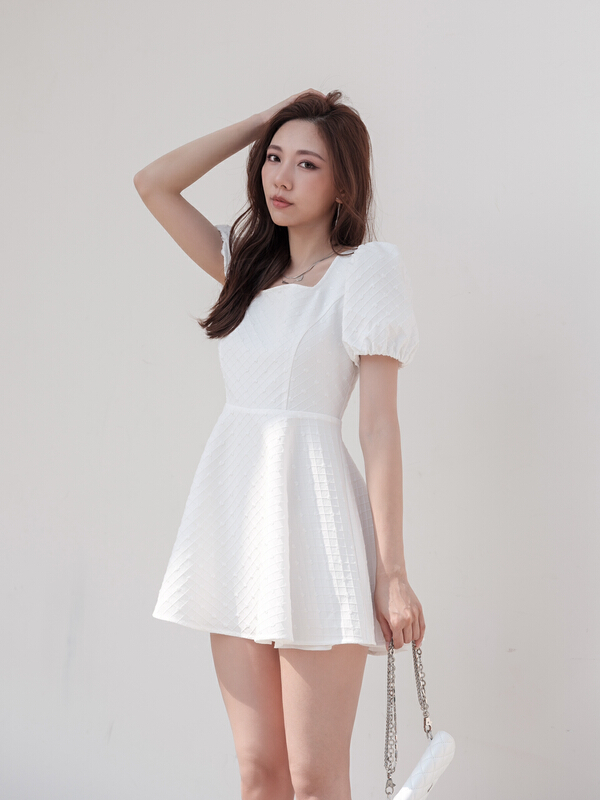 New year in early spring! [BL Bertie Leah] Korean Pullover solid dress 23182# XYJ