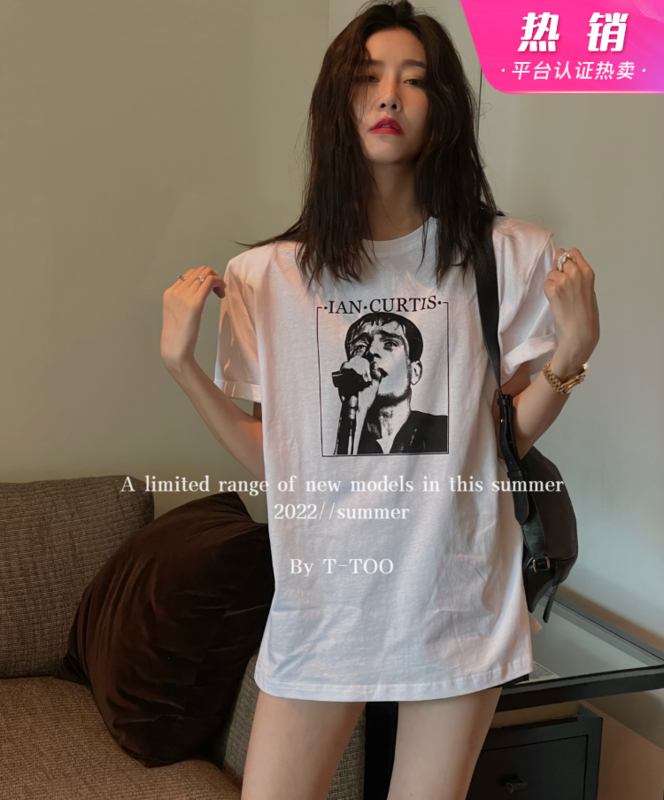 [t-too] Vintage portrait print round neck short sleeve T-shirt 665967# LSL