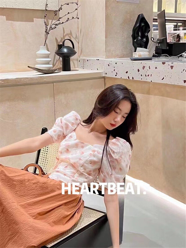 [Heartbeat] bubble sleeve comfortable Korean style small clothes (only selling small clothes) h4059# L
