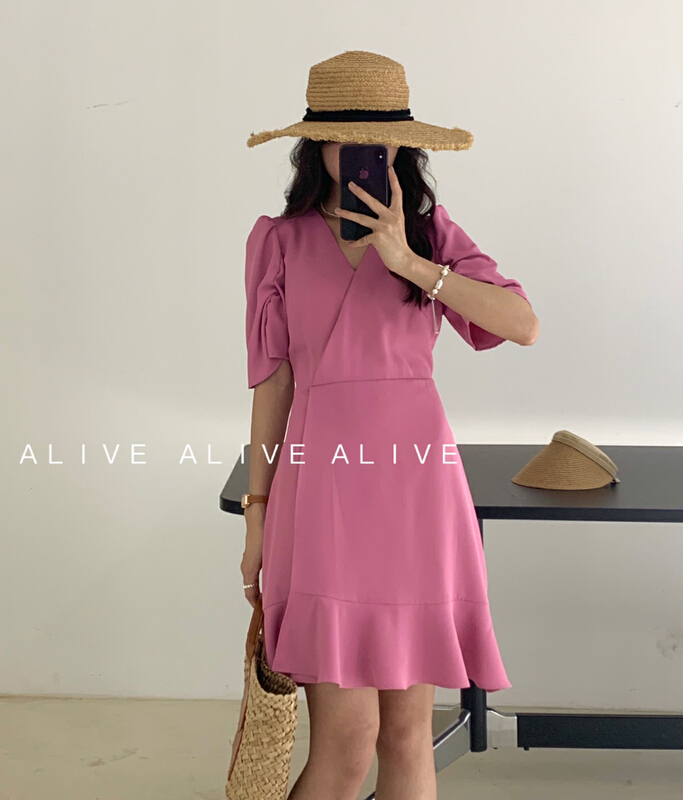 【ALIVE】收腰簡約舒適顯瘦連衣裙  13258#  LWY
