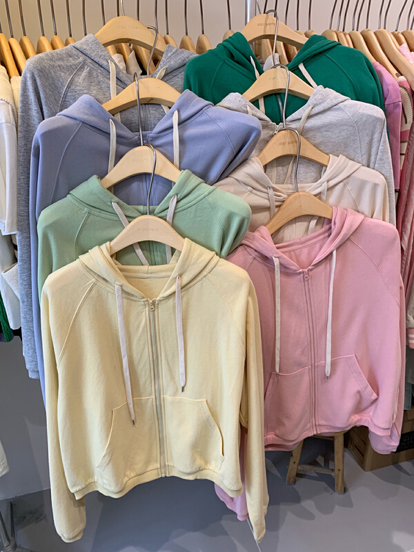 New year in early spring! [CICI party] simple solid color Hoodie 7131# LSW