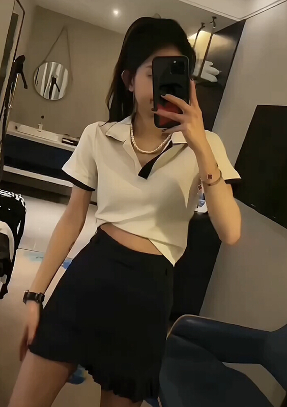 New in early summer! [JH] contrast fashion short sleeved T-shirt + pleated slim Skirt Set (excluding matching) 41467# PCZ