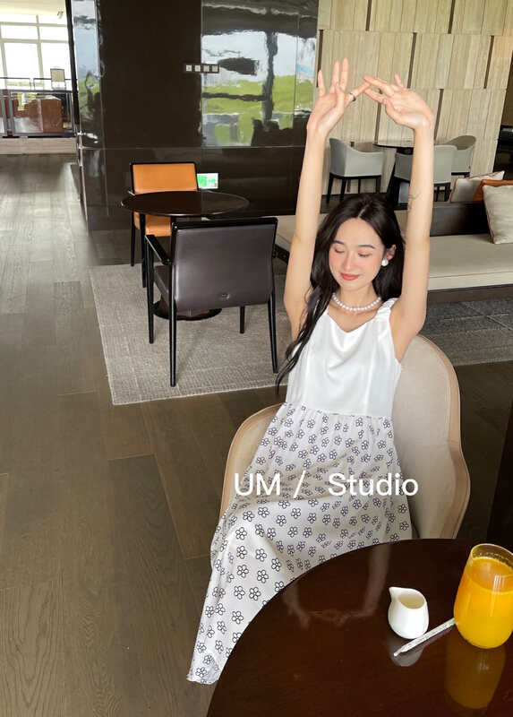 【UM微米】韓版碎花高腰背心連衣裙  66308#  HJY