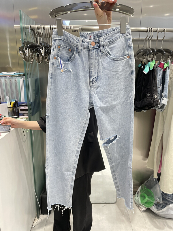 Original price 65.42! [Korean original] elastic small straight jeans with cut fringe 1463# L