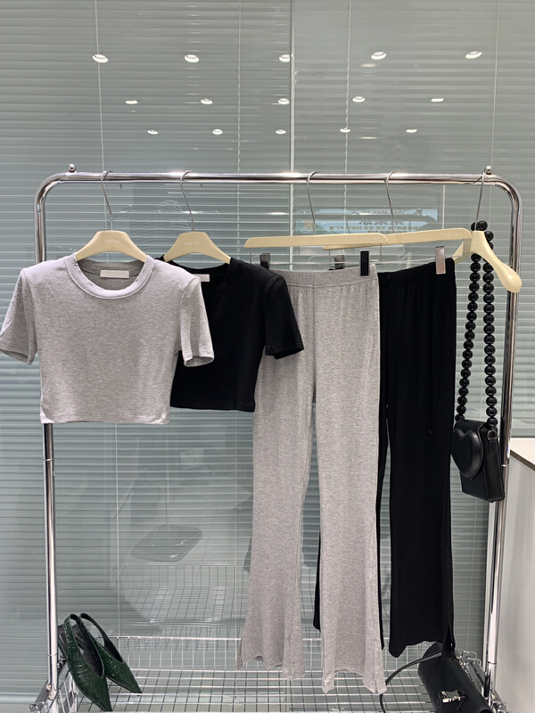 goods in stock! New in early summer! [RM. HH] round neck slim fit short sleeve T-shirt + loose and versatile casual pants set 8096# PCZ