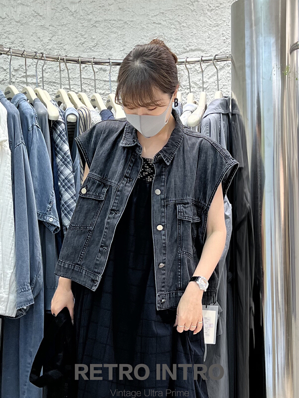 早春上新!【RIN】 黑色牛仔單排扣馬甲  R21010#  CQW