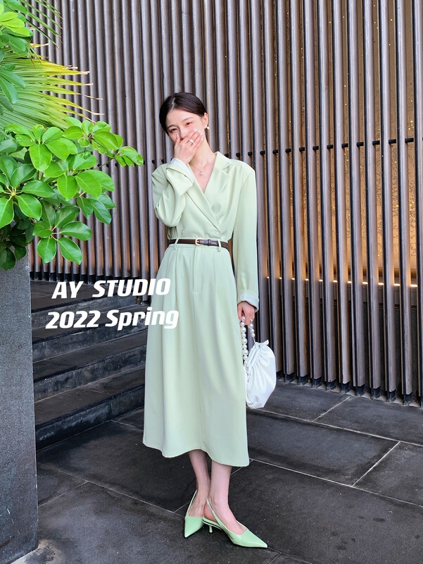 goods in stock! New year in early spring! [ay studio] Korean long sleeved small suit jacket + temperament medium and long skirt suit (only suit) 66681 suit # zxx