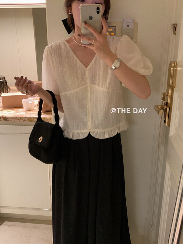 初夏上新!【THE DAY】V領單排扣時尚小衫  8092#  LL