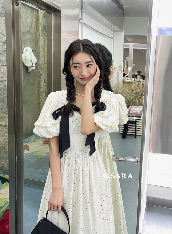 New year in early spring! [Sara] playful wave dot bubble sleeve dress 88810# lwy