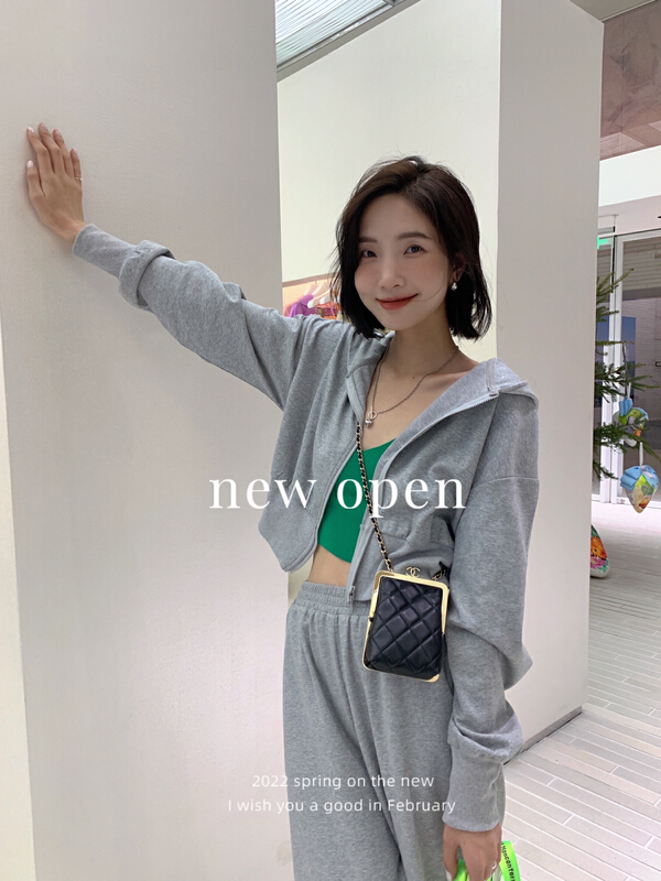 New year in early spring! [new open] short coat with design sense + high waist and feet closed casual pants set gz22106# zxl