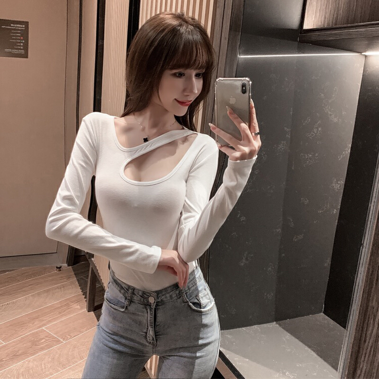 New year in early spring! [xinyuanjieyi Xinyuan garment] slim fitting hollow out irregular design long sleeve T-shirt a552# Cl
