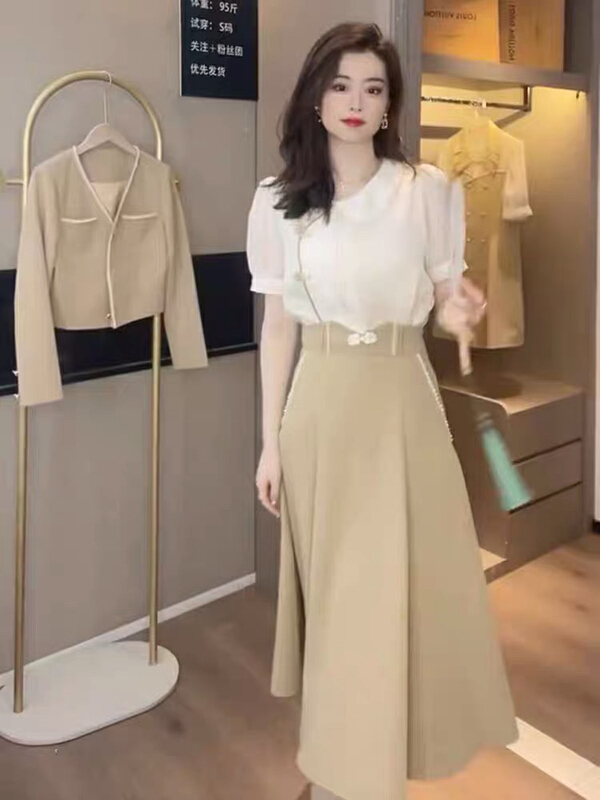 [Yingying new clothes] heavy industry design lace shirt 100 with high waist slim skirt suit 7500# Cl