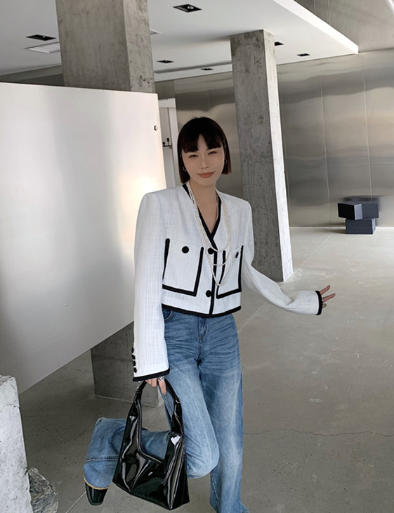 New year in early spring! [pink Pinker] xiaoxiangfeng color matching age reducing short coat (excluding necklace) 82104# LSL