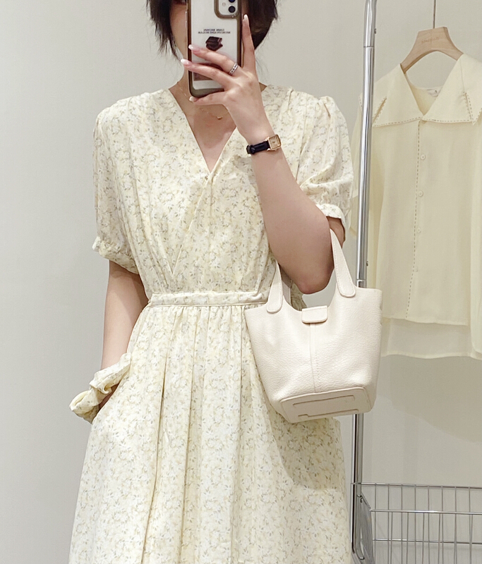 goods in stock! New in early summer! [chocolate] Korean cut waist floral dress (with belt and hair circle) 28010-1# ll
