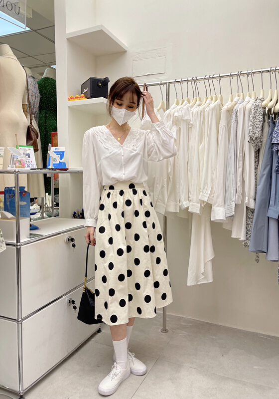 [uone] retro and versatile wave point skirt 097442# LSL