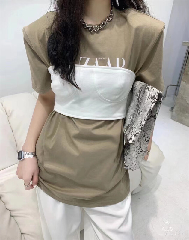 New in early summer! [aus] Korean alphabet printed Casual Short Sleeve T-shirt (with vest) a239# LSW