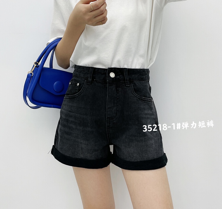 現貨!初夏上新!【AEPJEANS】小眾潮流後字母卷邊牛仔短褲  35218#  CLS