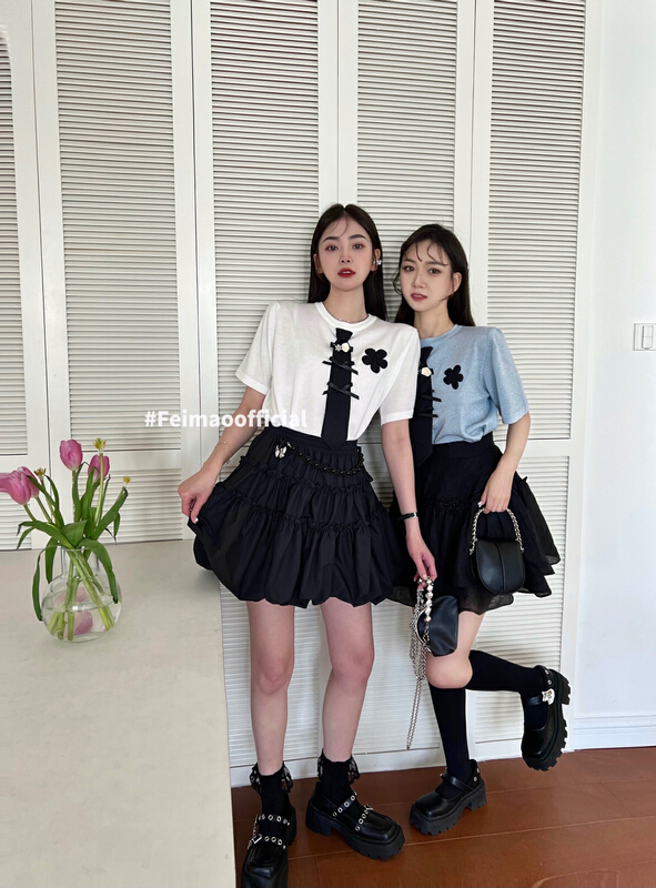 Original price 66.55! New year in early spring! [Feimao (Yimao)] Korean color blocking Flower knitted short sleeve T-shirt ym-3003# LSL