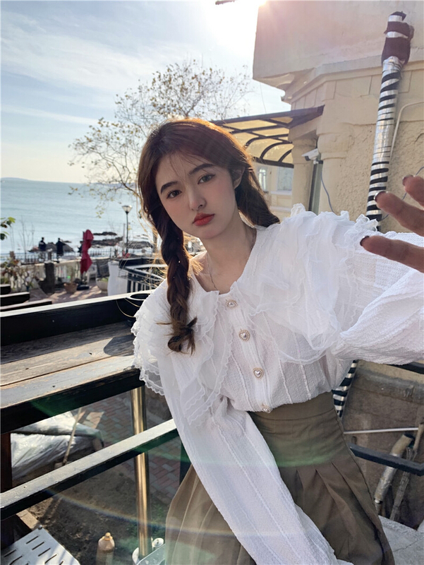 New year in early spring! [timely rain] Han Feng ins sweet lace splicing shirt 00575# jhy