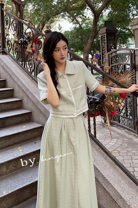 Original price 281.87! New year in early spring! [benyan] fashion color contrast short coat + medium length skirt two piece suit 7661# zxx
