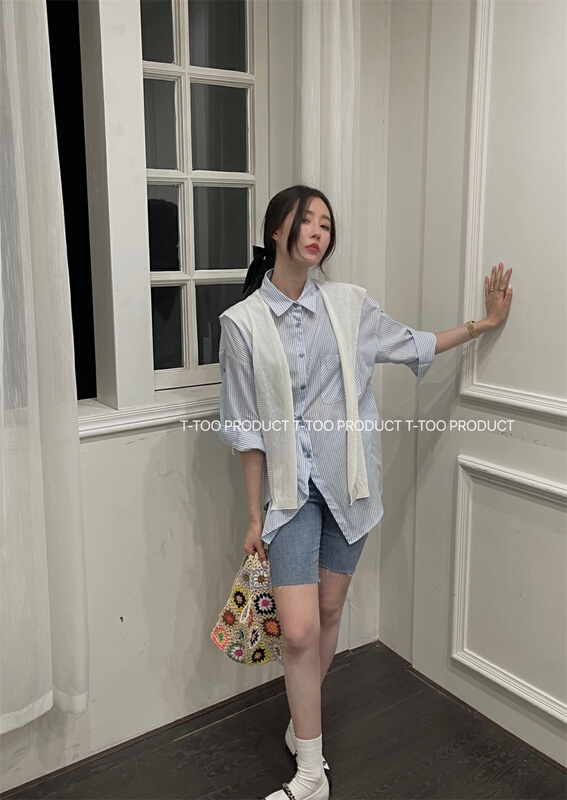 goods in stock! [8090] Korean striped comfortable shirt (with shawl) (only shirts) 2056# L