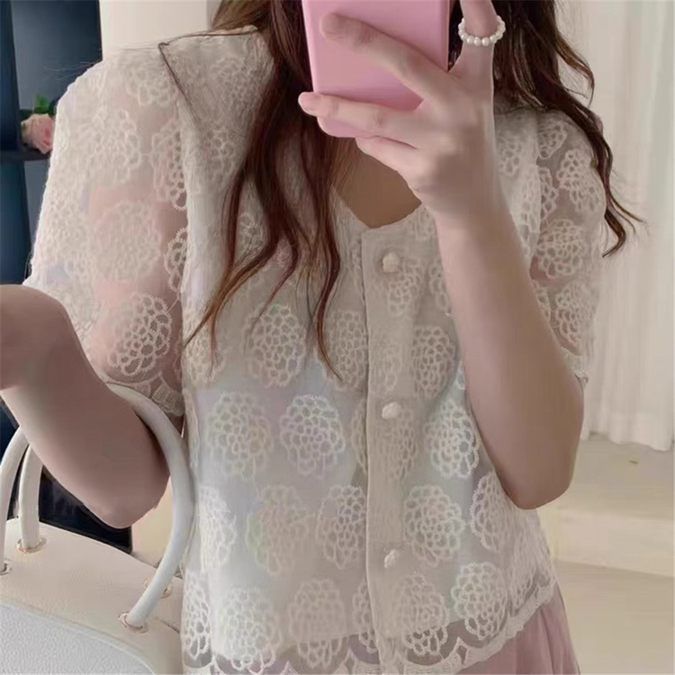 [baby] Korean heavy industry embroidery V-neck shirt 8613# WTT